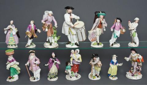 Sammlung Cris de Paris-Figuren